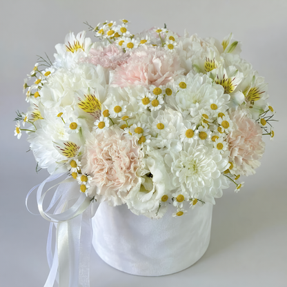 Chamomile & Cream Serenity Floral Box