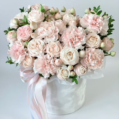 Blush Romance Premium Mixed Hatbox