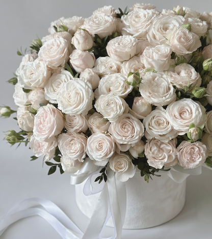 Pure Elegance Cream Rose Hatbox