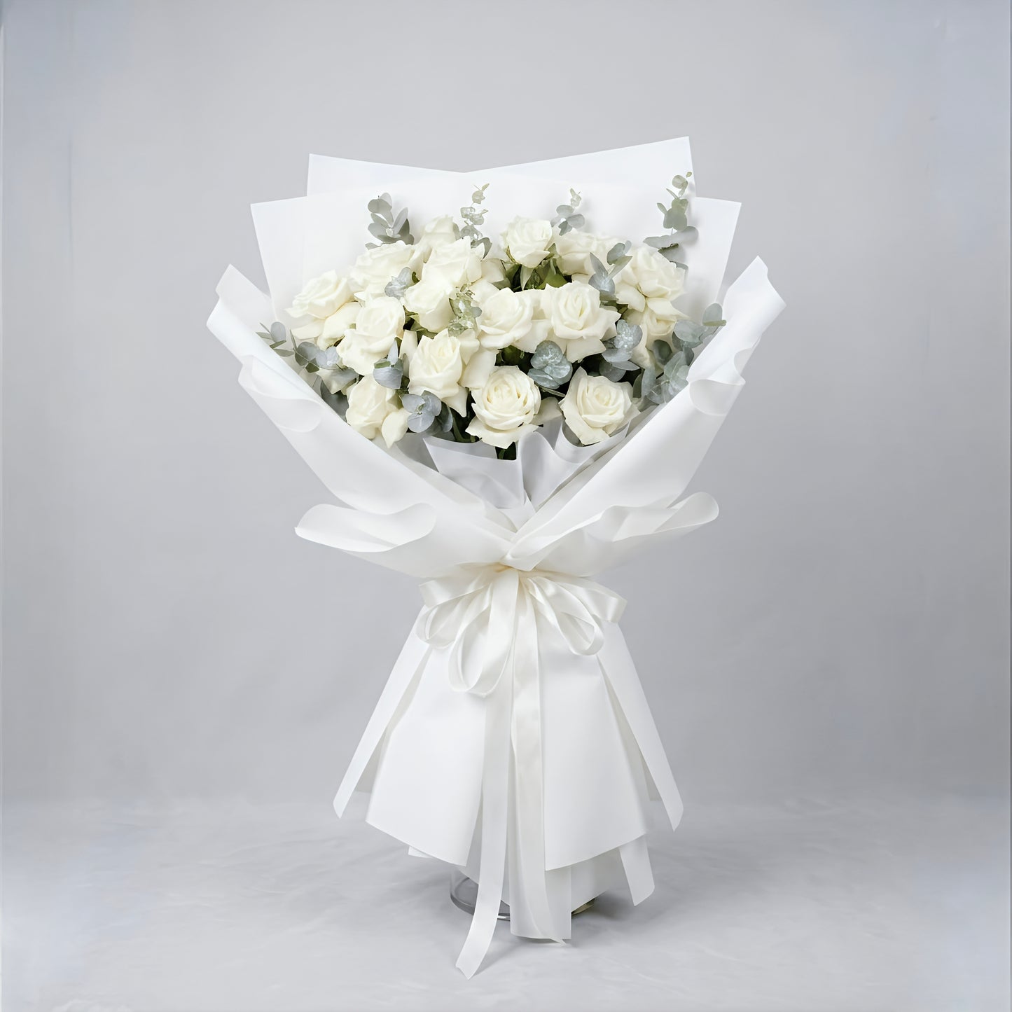 Ivory Luxe Rose Bouquet